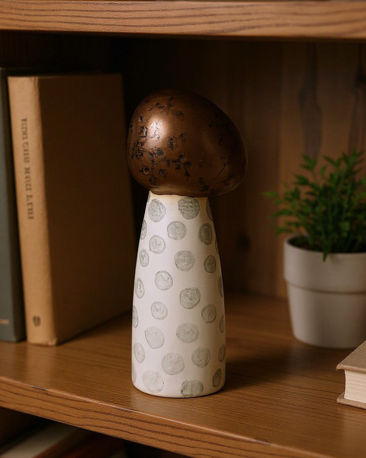 mushroom-hammer-ceramic-sculpture FD-D25097C shelf