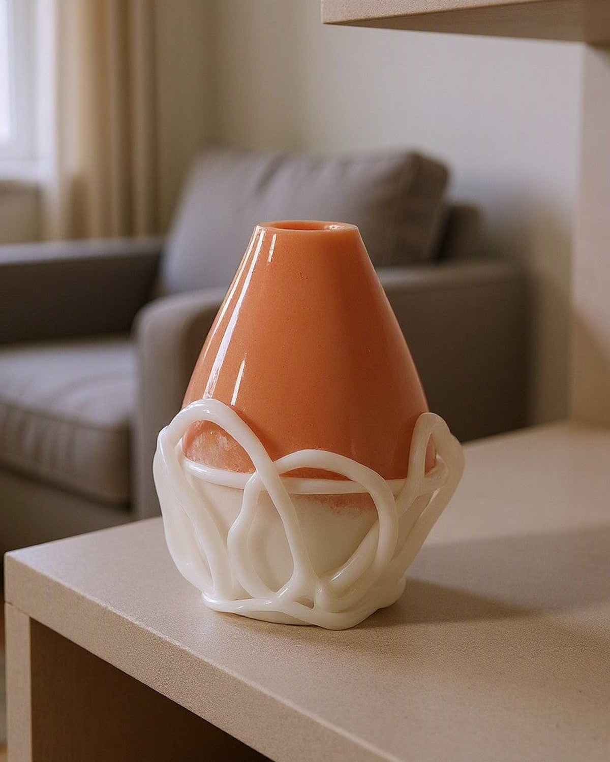 white-veined-glass-vase FB-E25074B living_room