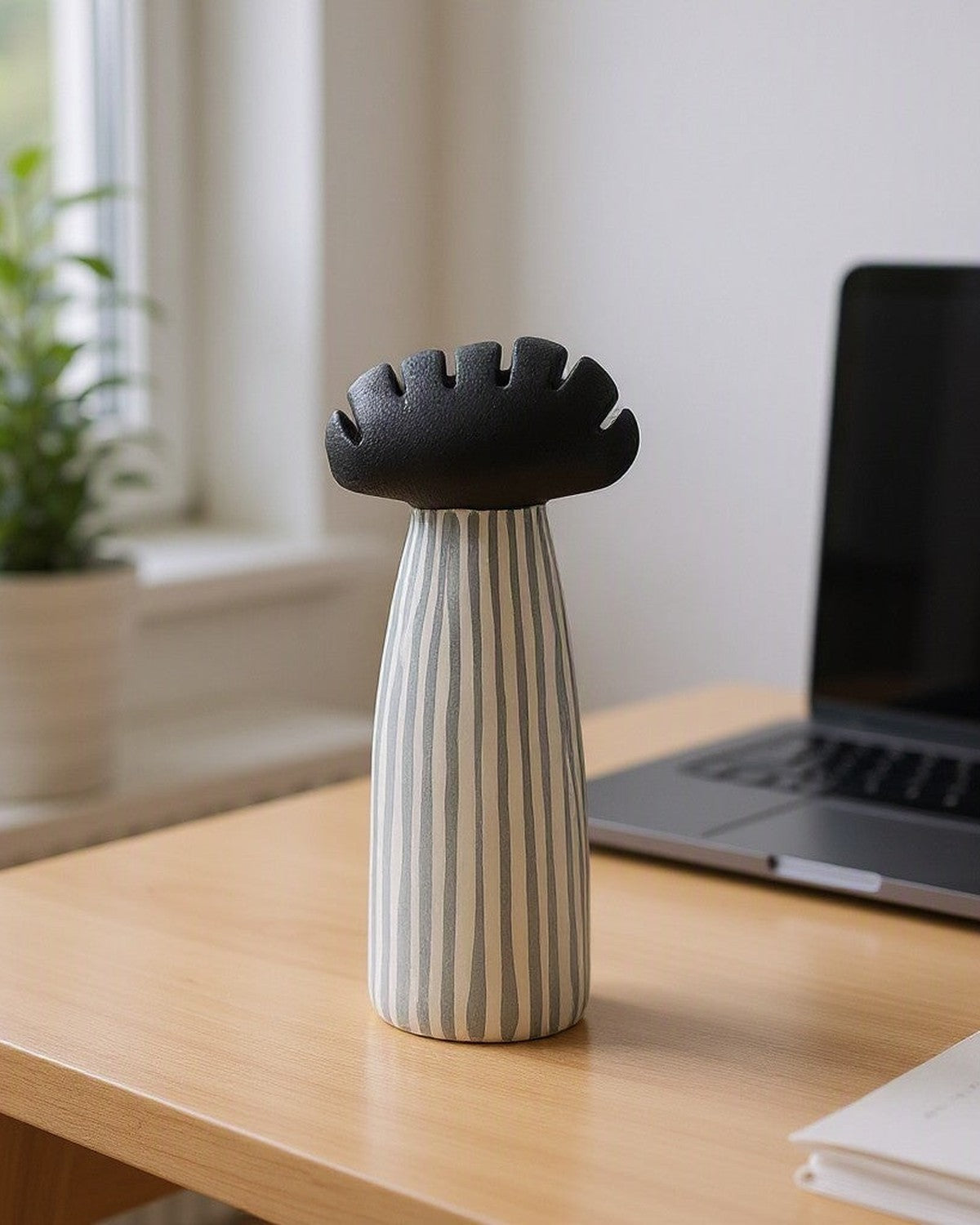 mushroom-hammer-ceramic-sculpture FD-D25097B office_desk